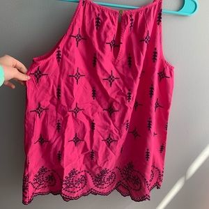 Crown and Ivy Pink&Navy summer top